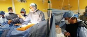 Los cirujanos utilizan la hipnosis en los procesos previos y posteriores a una operación.